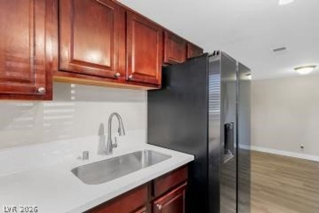 5081 River Glen Drive 125, Las Vegas, NV 89103