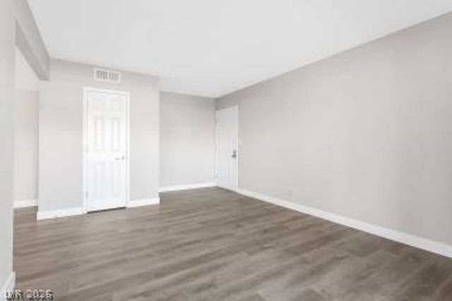 5081 River Glen Drive 125, Las Vegas, NV 89103