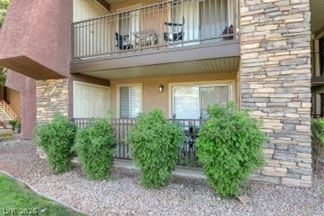 5081 River Glen Drive 125, Las Vegas, NV 89103