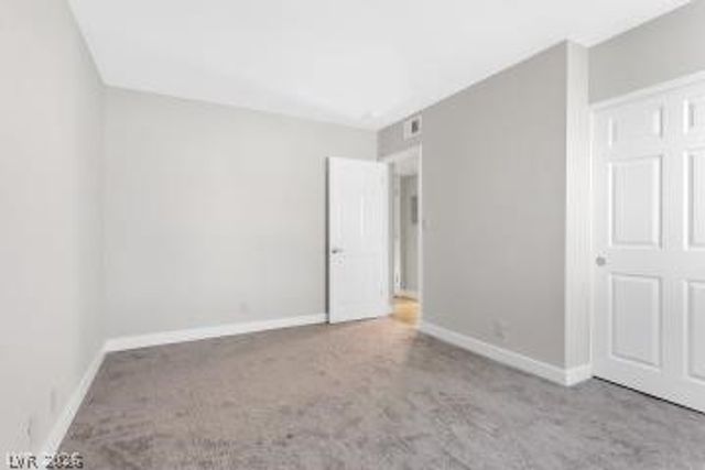 5081 River Glen Drive 125, Las Vegas, NV 89103