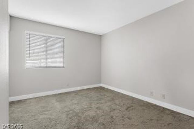 5081 River Glen Drive 125, Las Vegas, NV 89103