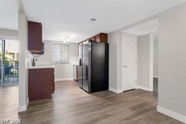 5081 River Glen Drive 125, Las Vegas, NV 89103