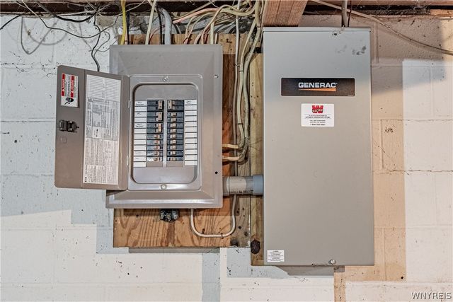 9 Manor Lane, Royalton, NY 14105