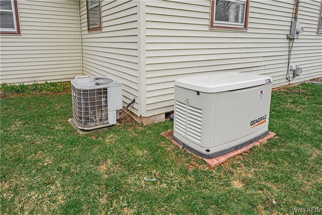 9 Manor Lane, Royalton, NY 14105