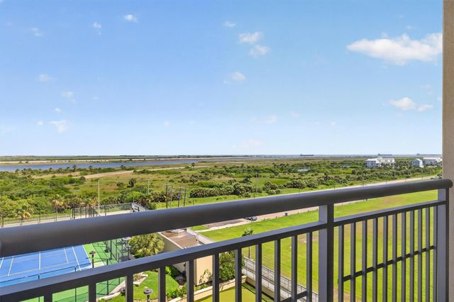 801 E Beach Drive BC0512, Galveston, TX 77550