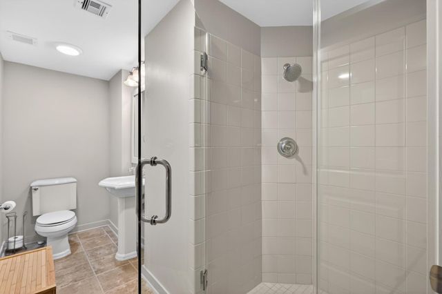 801 E Beach Drive BC0512, Galveston, TX 77550