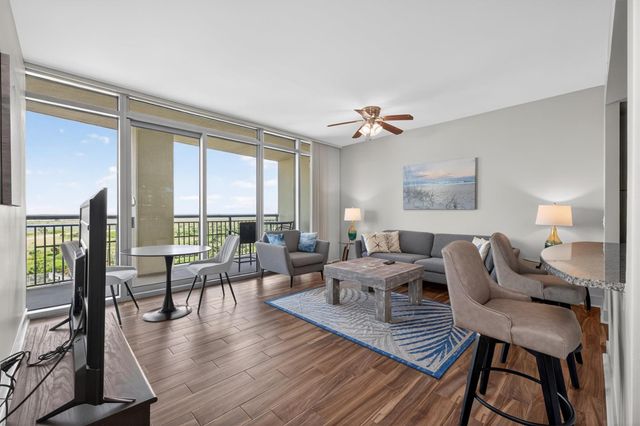 801 E Beach Drive BC0512, Galveston, TX 77550