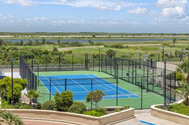 801 E Beach Drive BC0512, Galveston, TX 77550