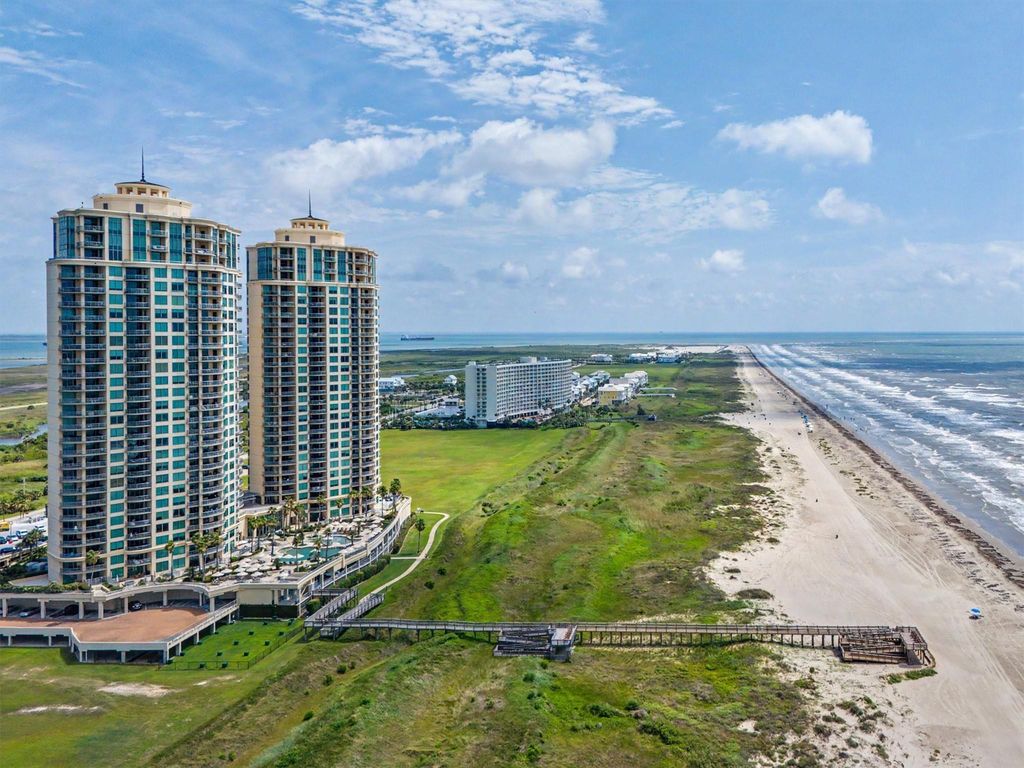 801 E Beach Drive BC0512, Galveston, TX 77550