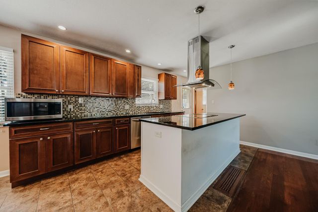 2699 Eugene Avenue, Grove City, OH 43123
