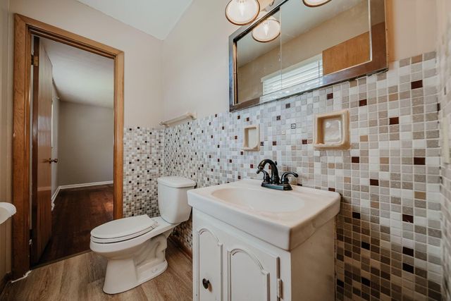 2699 Eugene Avenue, Grove City, OH 43123