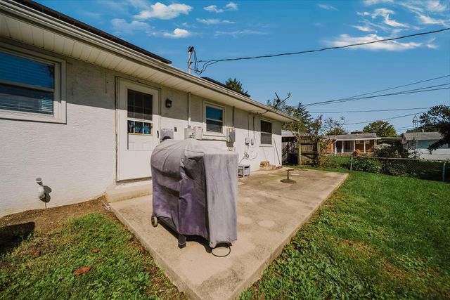2699 Eugene Avenue, Grove City, OH 43123