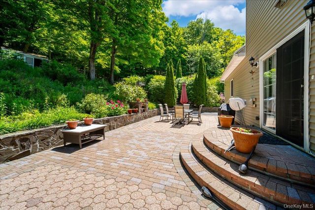104 Wiccopee Road, Putnam Valley, NY 10579