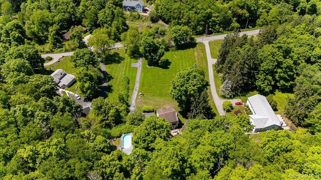 104 Wiccopee Road, Putnam Valley, NY 10579