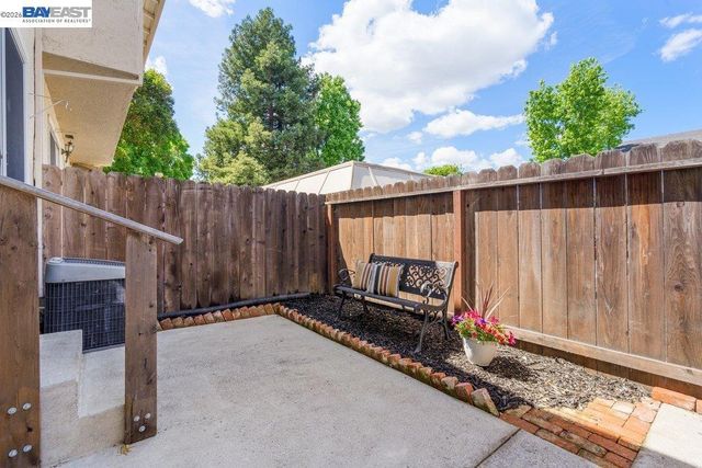 3836 Keneland Way, Pleasanton, CA 94588