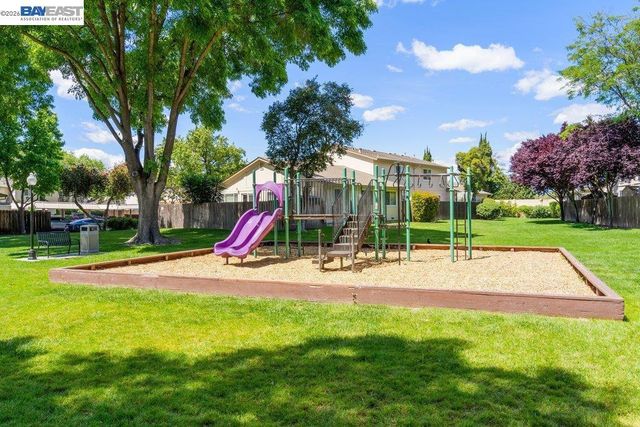 3836 Keneland Way, Pleasanton, CA 94588