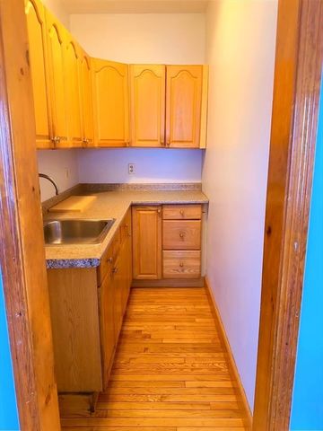 29 Hancock St 2, Brockton, MA 02301