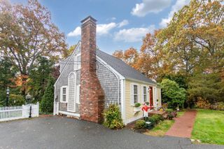 200 Plympton Rd, Plymouth, MA 02360
