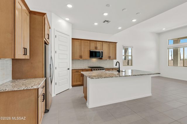 7549 W Janusia Lane, Marana, AZ 85658