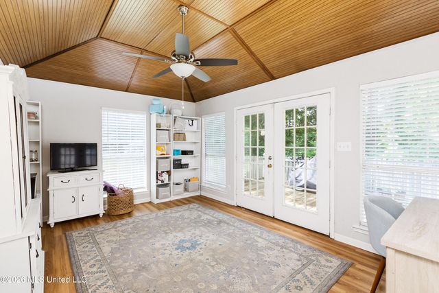 9472 Village Pointe, Olive Branch, MS 38654