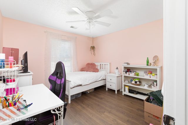 9472 Village Pointe, Olive Branch, MS 38654