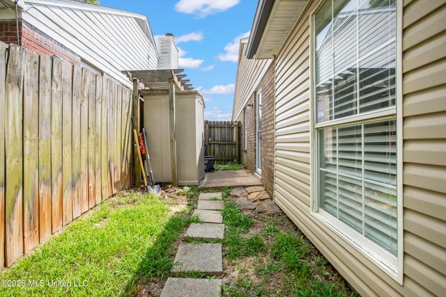 9472 Village Pointe, Olive Branch, MS 38654