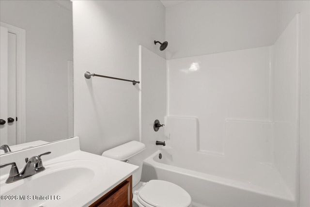 9567 Holly Springs Road, Hernando, MS 38632
