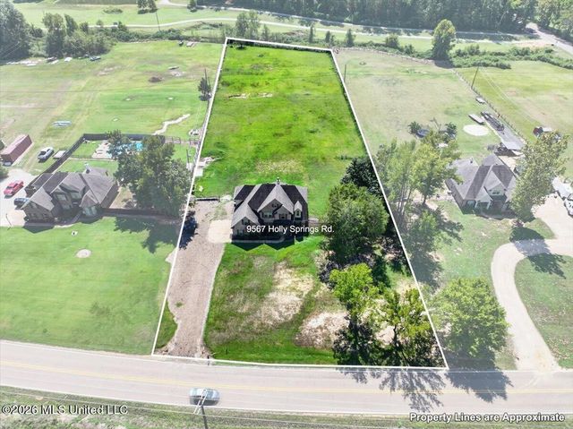 9567 Holly Springs Road, Hernando, MS 38632