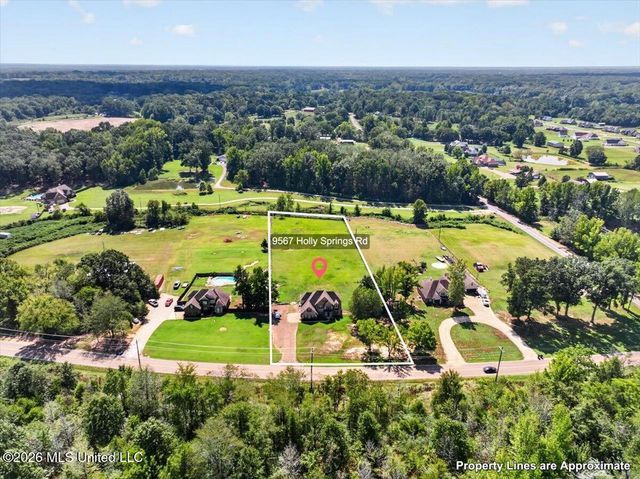 9567 Holly Springs Road, Hernando, MS 38632