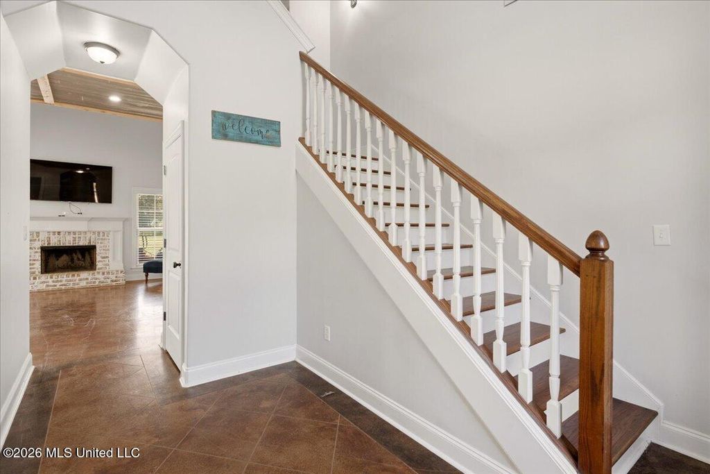 9567 Holly Springs Road, Hernando, MS 38632 — photo 5