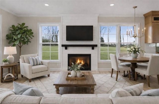7395 Plunkett Road, Belews Creek, NC 27009
