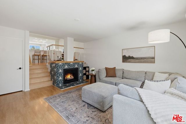 2112 Warfield Avenue 9, Redondo Beach, CA 90278