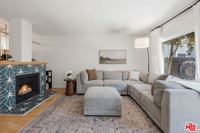 2112 Warfield Avenue 9, Redondo Beach, CA 90278