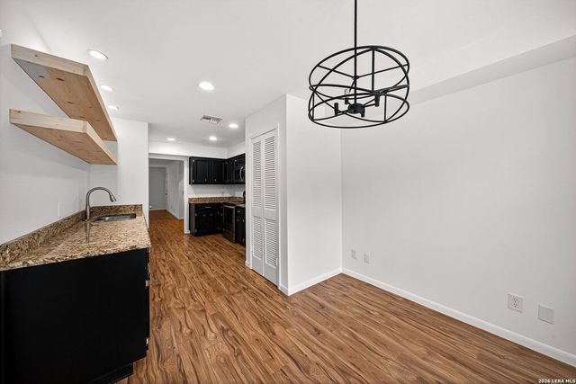 7926 Broadway Apt 309, San Antonio, TX 78209