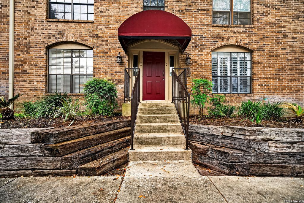 7926 Broadway Apt 309, San Antonio, TX 78209