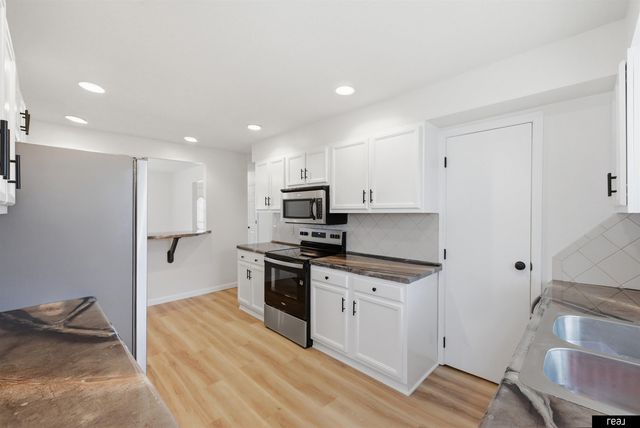 205 Wildwood Drive, Council Bluffs, IA 51503