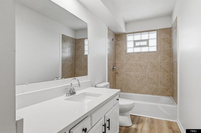 205 Wildwood Drive, Council Bluffs, IA 51503