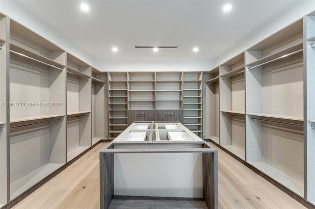 14100 Old Cutler Rd, Palmetto Bay, FL 33158