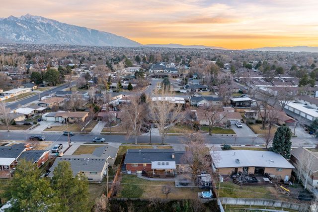 1611 E DEAUVILLE AVE, Murray, UT 84121