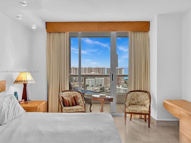 21205 Yacht Club Dr 2605, Aventura, FL 33180