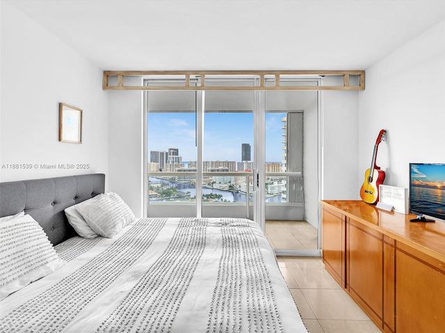 21205 Yacht Club Dr 2605, Aventura, FL 33180