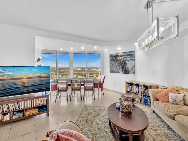 21205 Yacht Club Dr 2605, Aventura, FL 33180