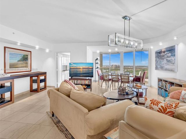 21205 Yacht Club Dr 2605, Aventura, FL 33180