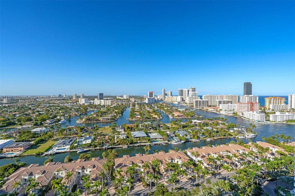 21205 Yacht Club Dr 2605, Aventura, FL 33180