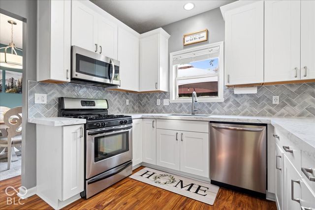 10774 Brixton Lane, Fishers, IN 46037