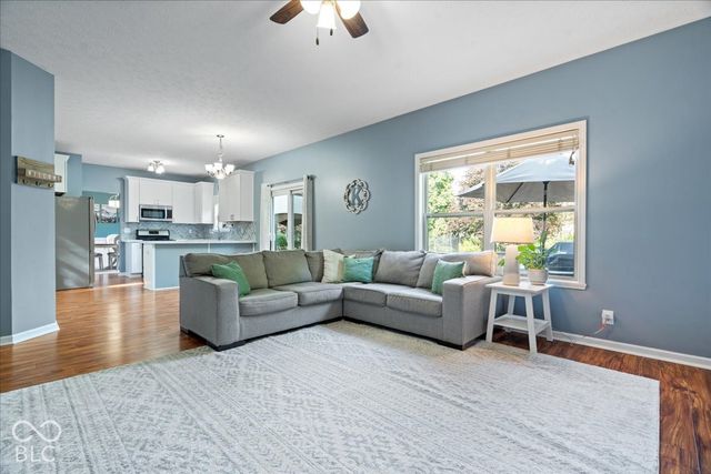 10774 Brixton Lane, Fishers, IN 46037