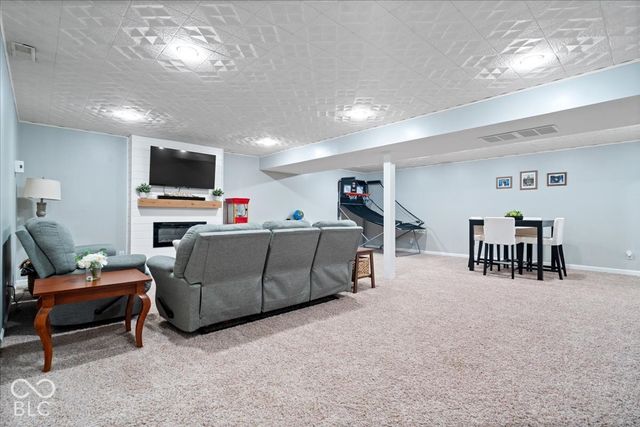 10774 Brixton Lane, Fishers, IN 46037