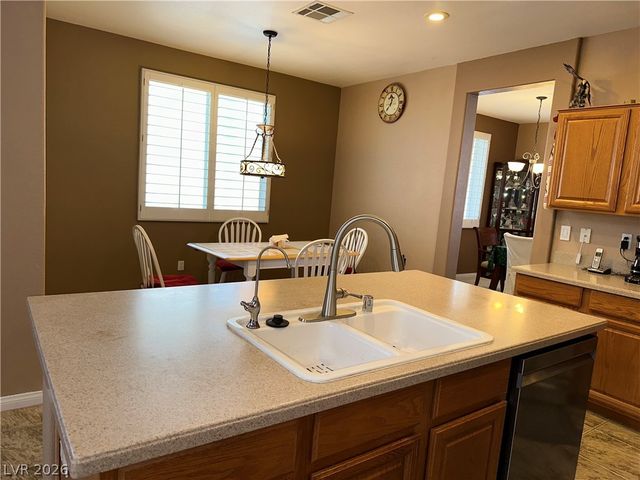 715 Leicester Street, Henderson, NV 89002