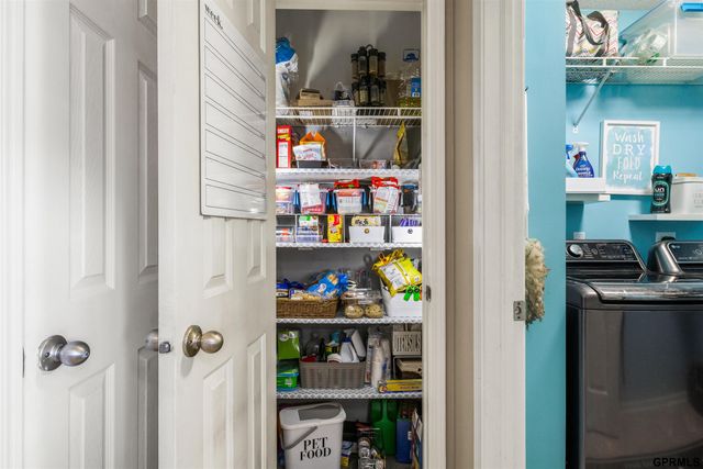 3004 Lone Tree Road, Bellevue, NE 68123