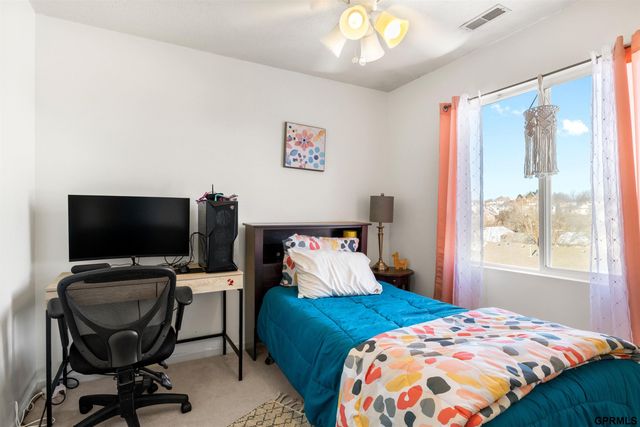 3004 Lone Tree Road, Bellevue, NE 68123